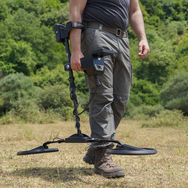 Ger Detect Titan X13 metal detector for professional gold hunting, featuring an 11-system detection technology.