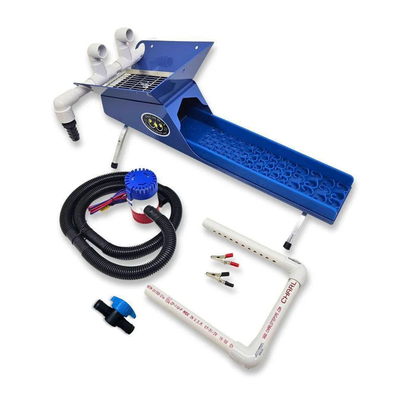 Prospector Dream Prospectors Dream 4x16 Micro Banker Kit with pump and dream mat for gold prospecting, featuring green equipment.