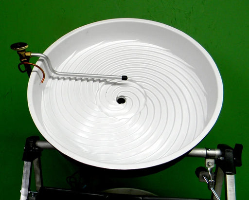 Pro Camel 18 gold mining pan by Camel Mining, featuring durable construction and large capacity for efficient gold recovery.